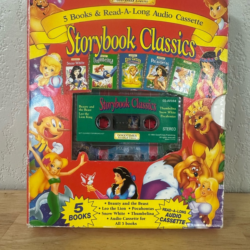 Goodtimes Storybook Classics Book & Tape Beauty Beast Pocahontas Snow White Lion
